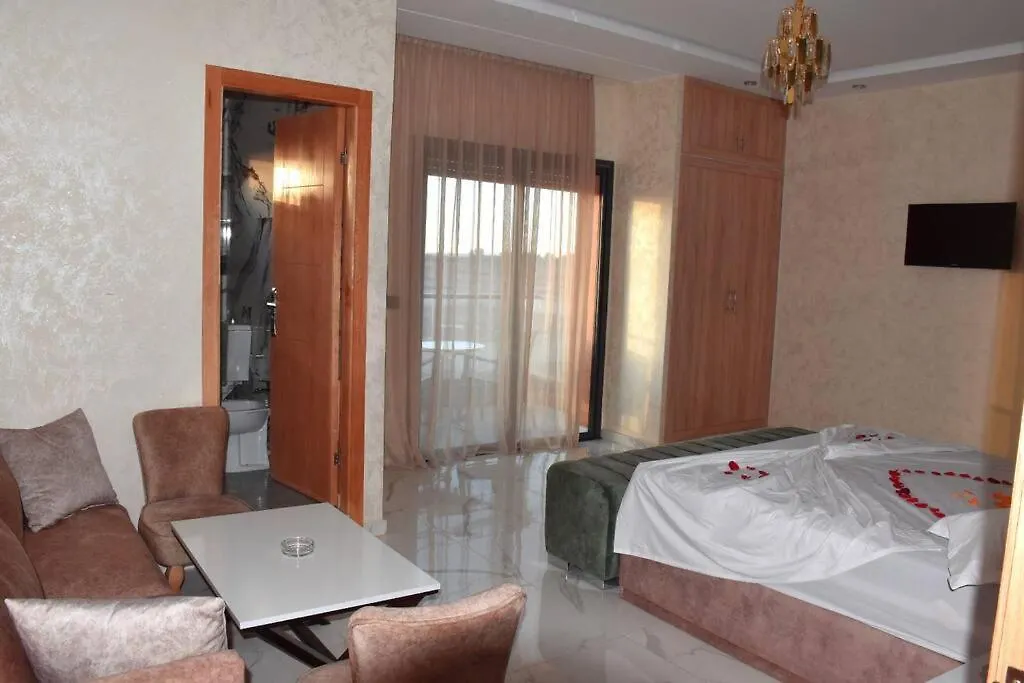 Villa 5 Suites Avec Piscine 마라케시